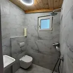 17 Villa